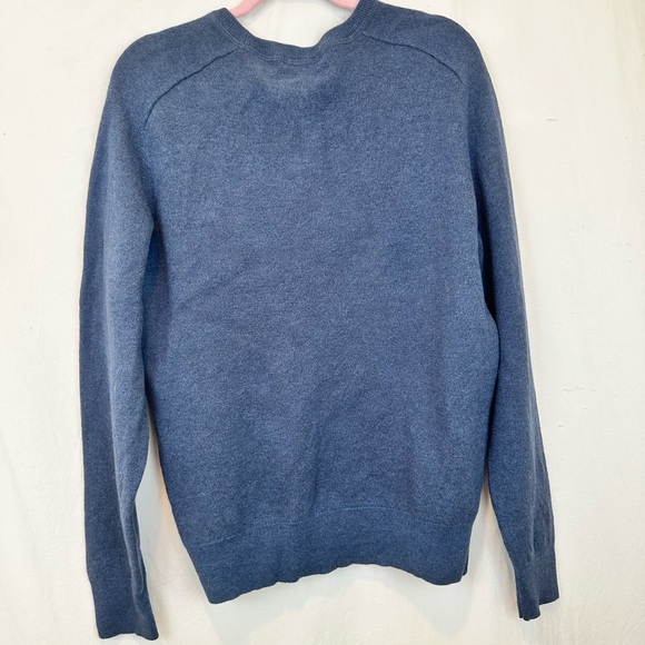 Kirkland Signature Men's Sweater - Picture 4 of 4